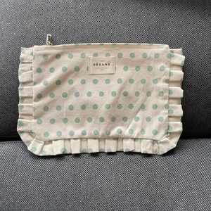 Sézane froufrous pouch